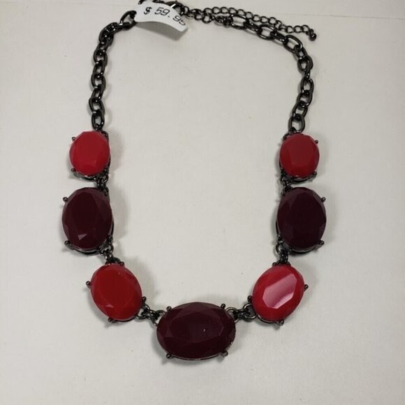 Black Chain - Colorful Plastic Stone Bold Statement Necklace - Women's Jewelry - Picture 5 of 9